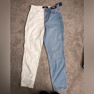 NWT Hollister Two-Tone Blue and White Ultra High Rise Mom Jeans size 3